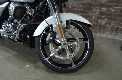 2024 Harley-Davidson Street Glide® in Memphis, Tennessee - Photo 5