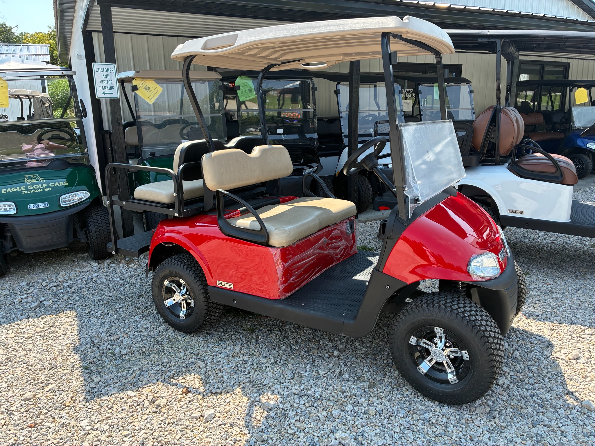 2021 EZGO Freedom photo 2