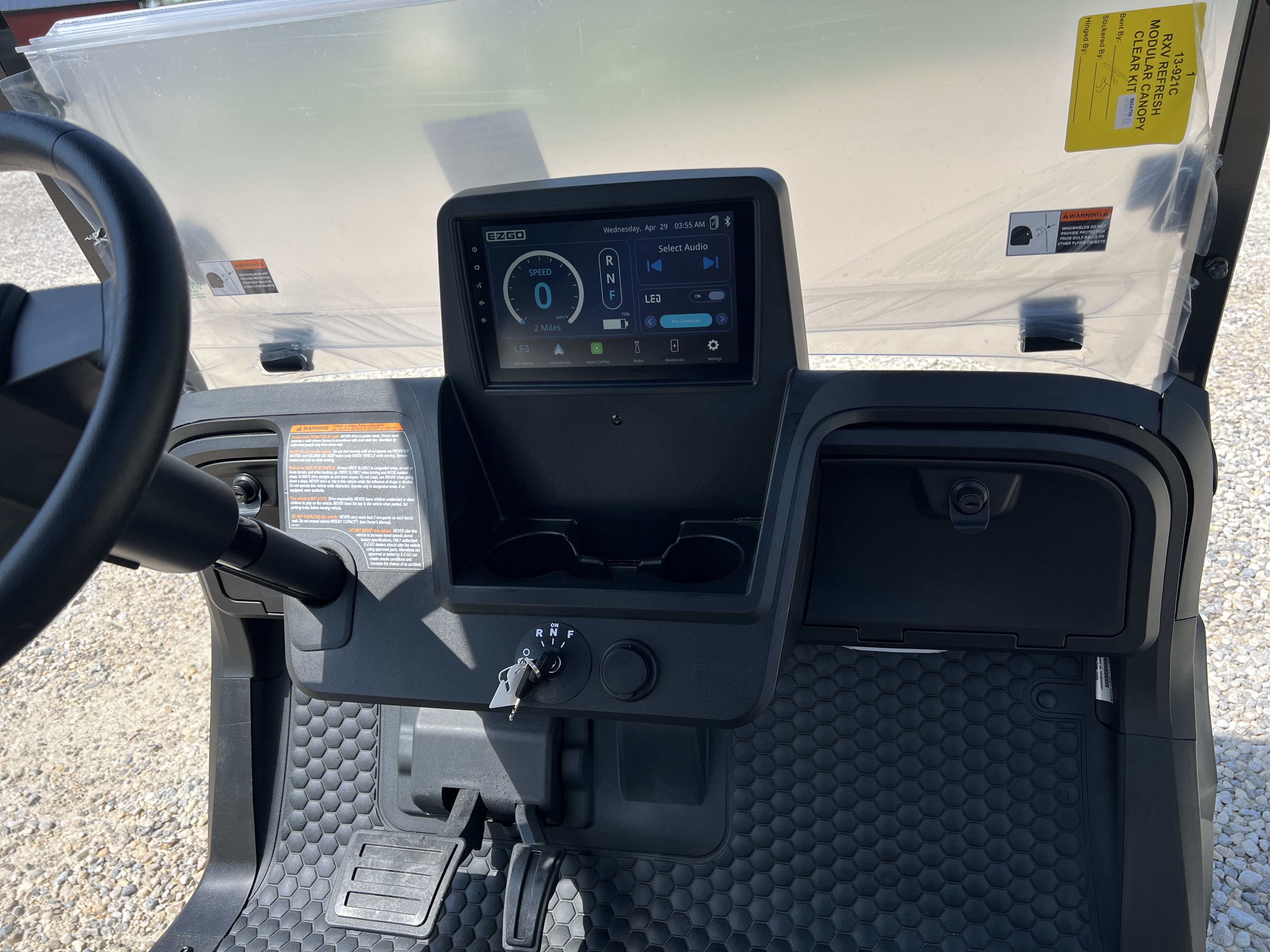 2026 EZGO RXV photo 5