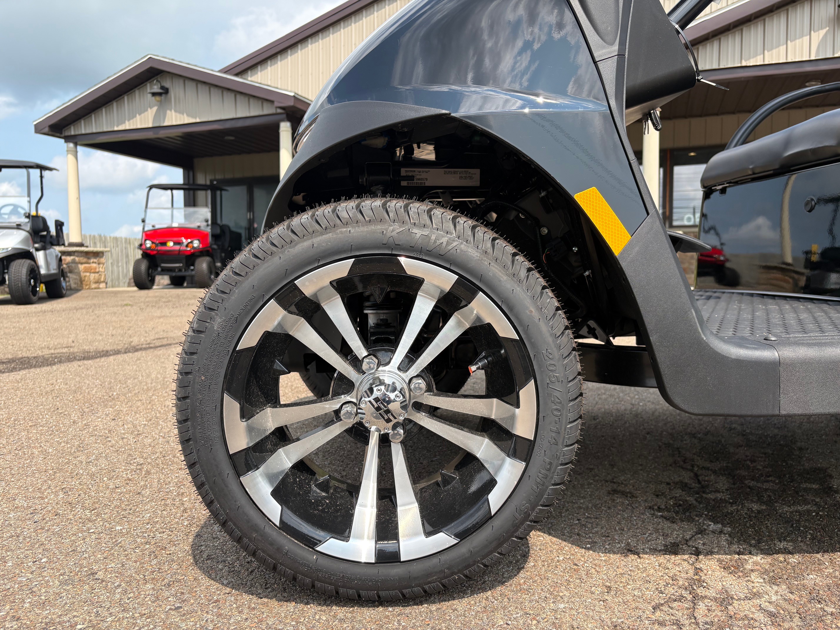 2026  RXV 2 Valor S 48V 2