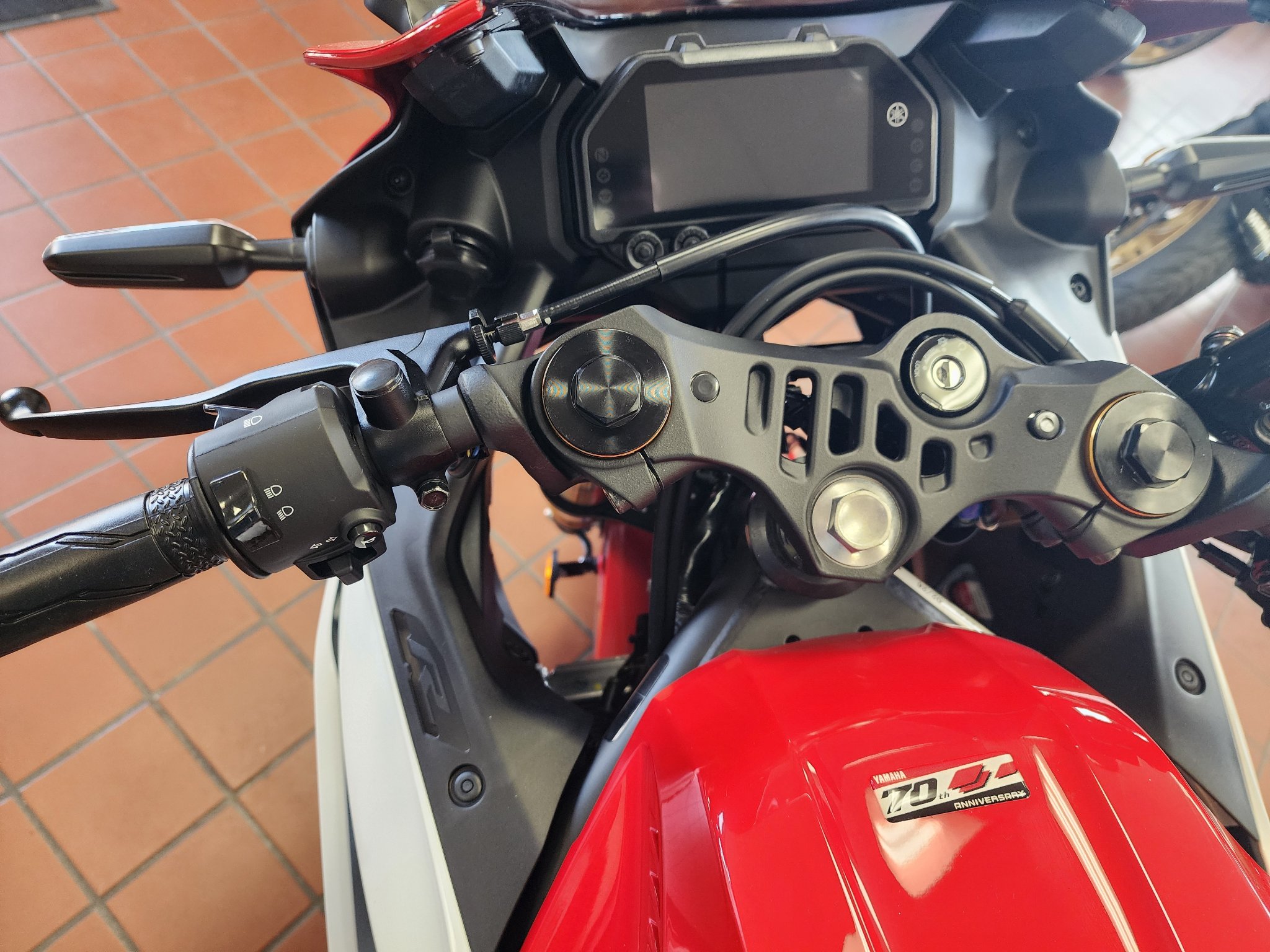 2026 Yamaha YZF-R3 8