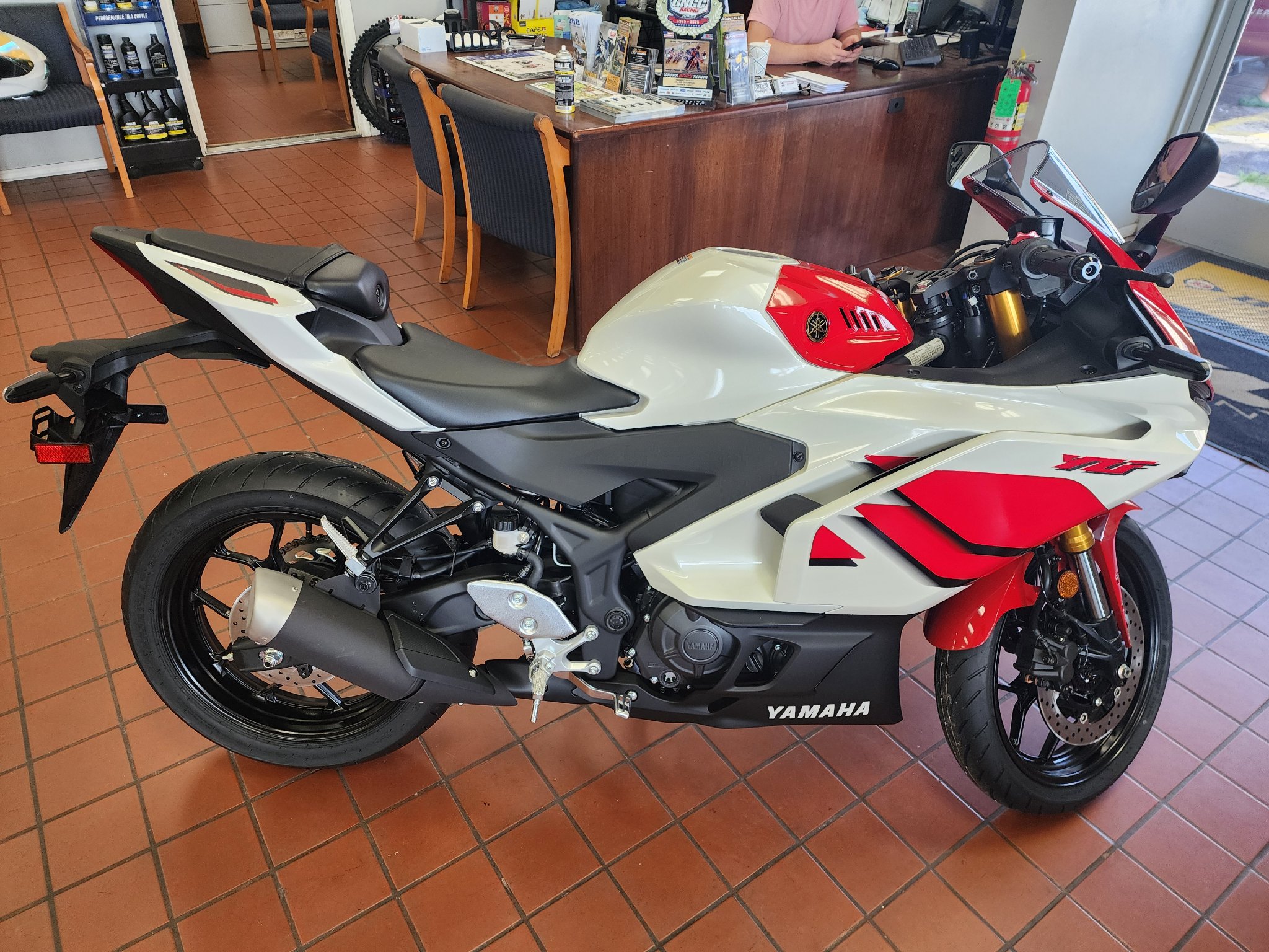 2026 Yamaha YZF-R3 9