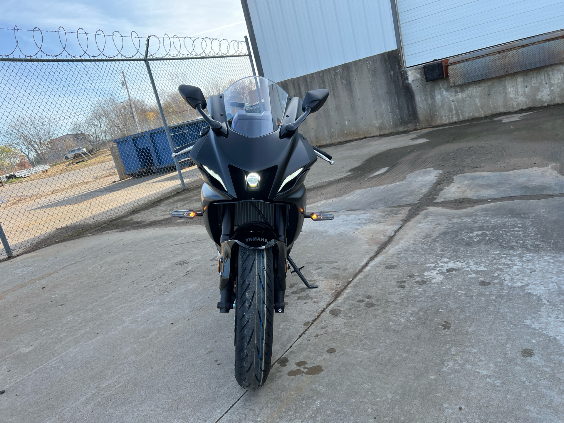 New 2025 Yamaha YZF-R7 | Motorcycles in Tulsa OK | Y18917 Matte Raven Black
