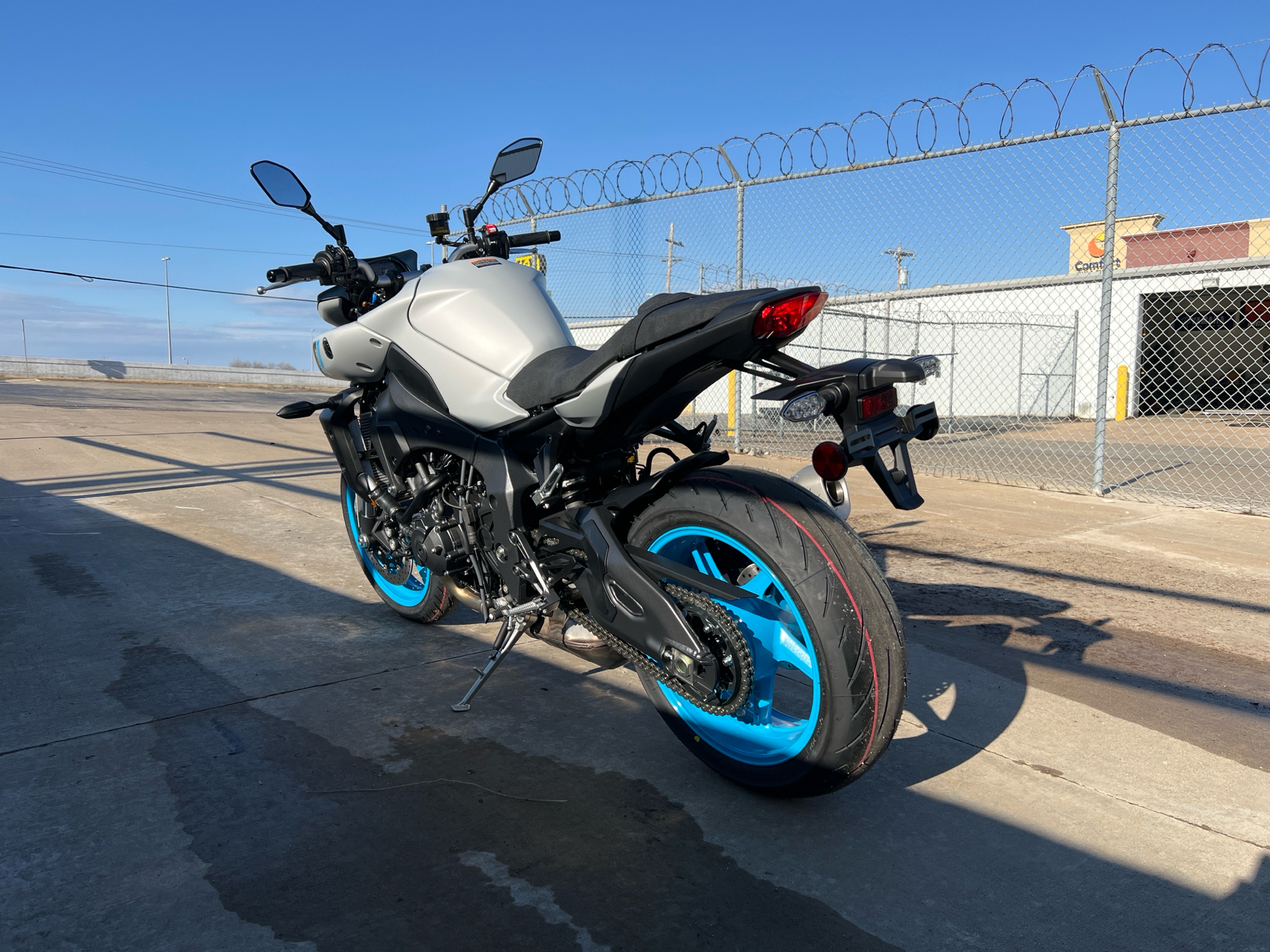 New 2025 Yamaha MT-10 | Motorcycles in Tulsa OK | Y18854 Ice Storm