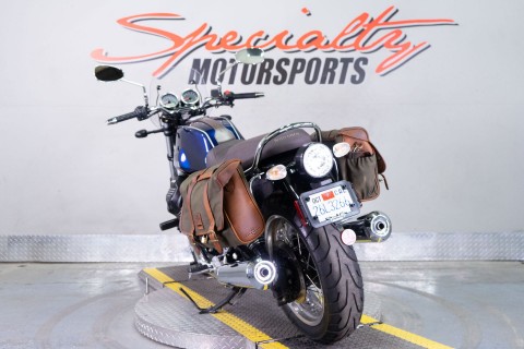 2022 Moto Guzzi V7 Special in Sacramento, California - Photo 5