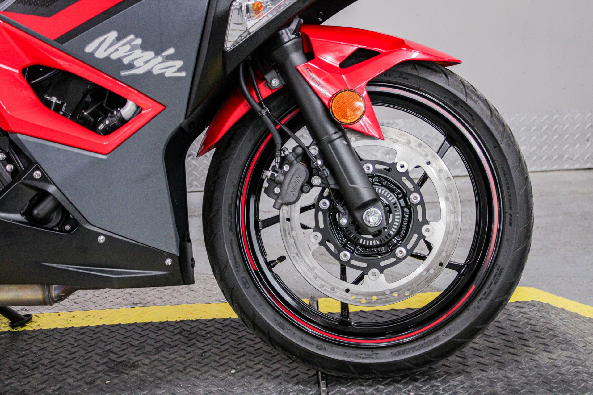 Front Tire - Photo 3