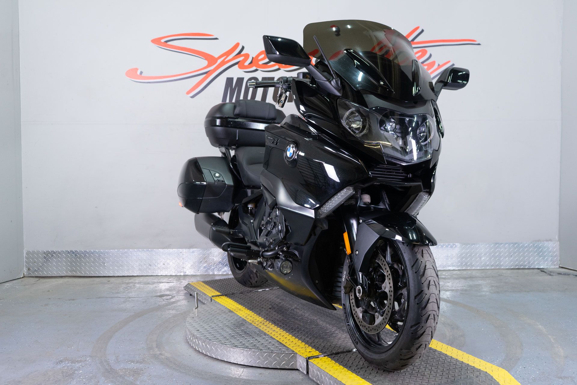 2018 BMW K 1600 B in Sacramento, California - Photo 2