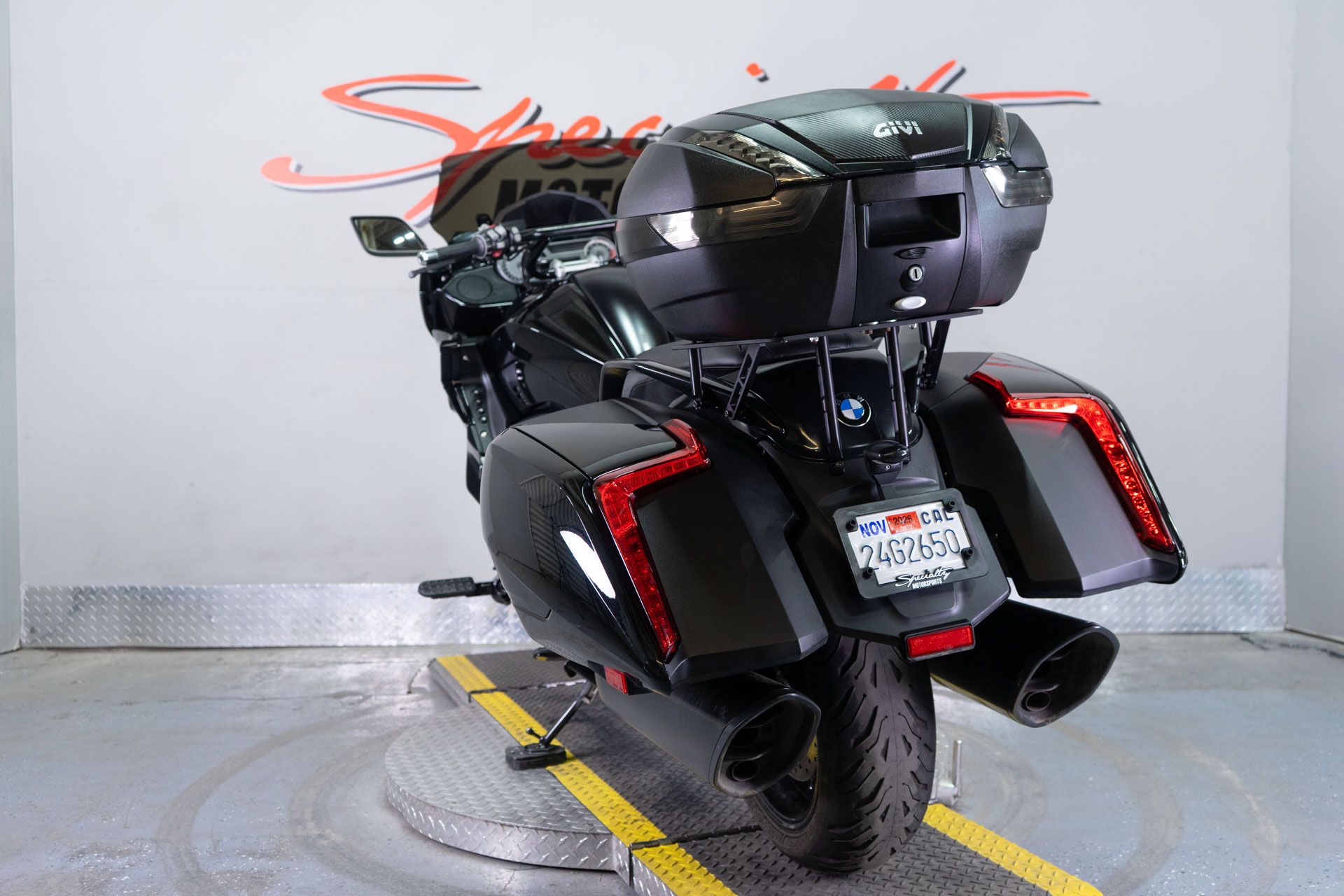 2018 BMW K 1600 B in Sacramento, California - Photo 5