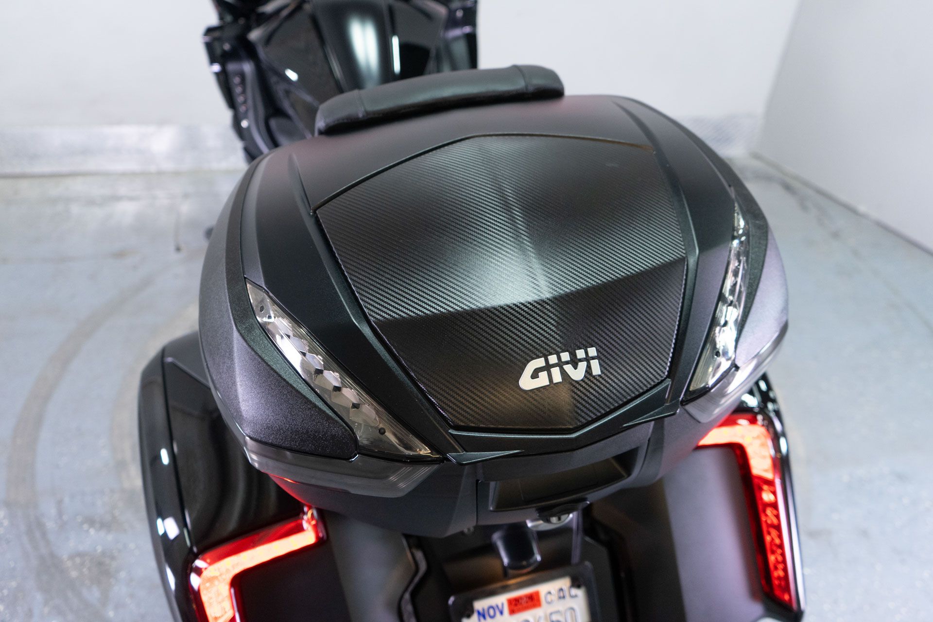 2018 BMW K 1600 B in Sacramento, California - Photo 18