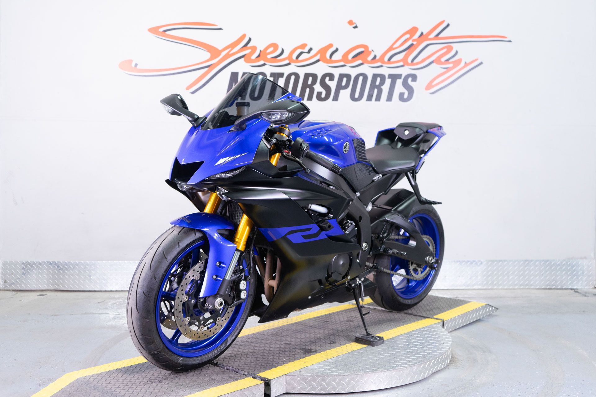 2019 Yamaha YZF-R6 in Sacramento, California - Photo 3