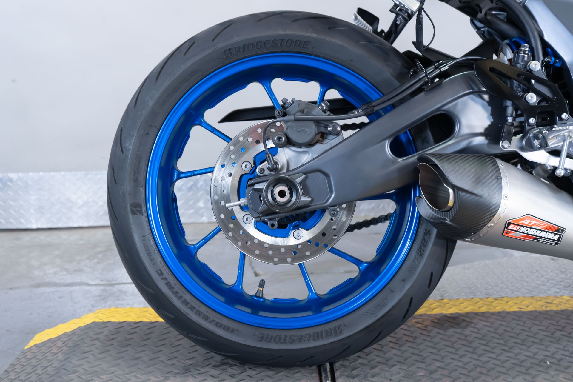 2025 Yamaha YZF-R7 7