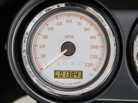 2012 Harley-Davidson Road Glide® Custom in Sacramento, California - Photo 18