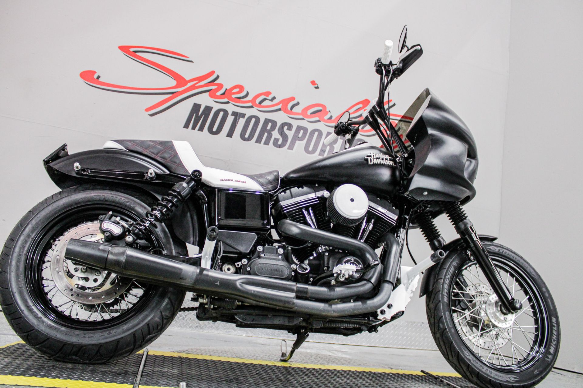 Lower Right Side Angle - Photo 14