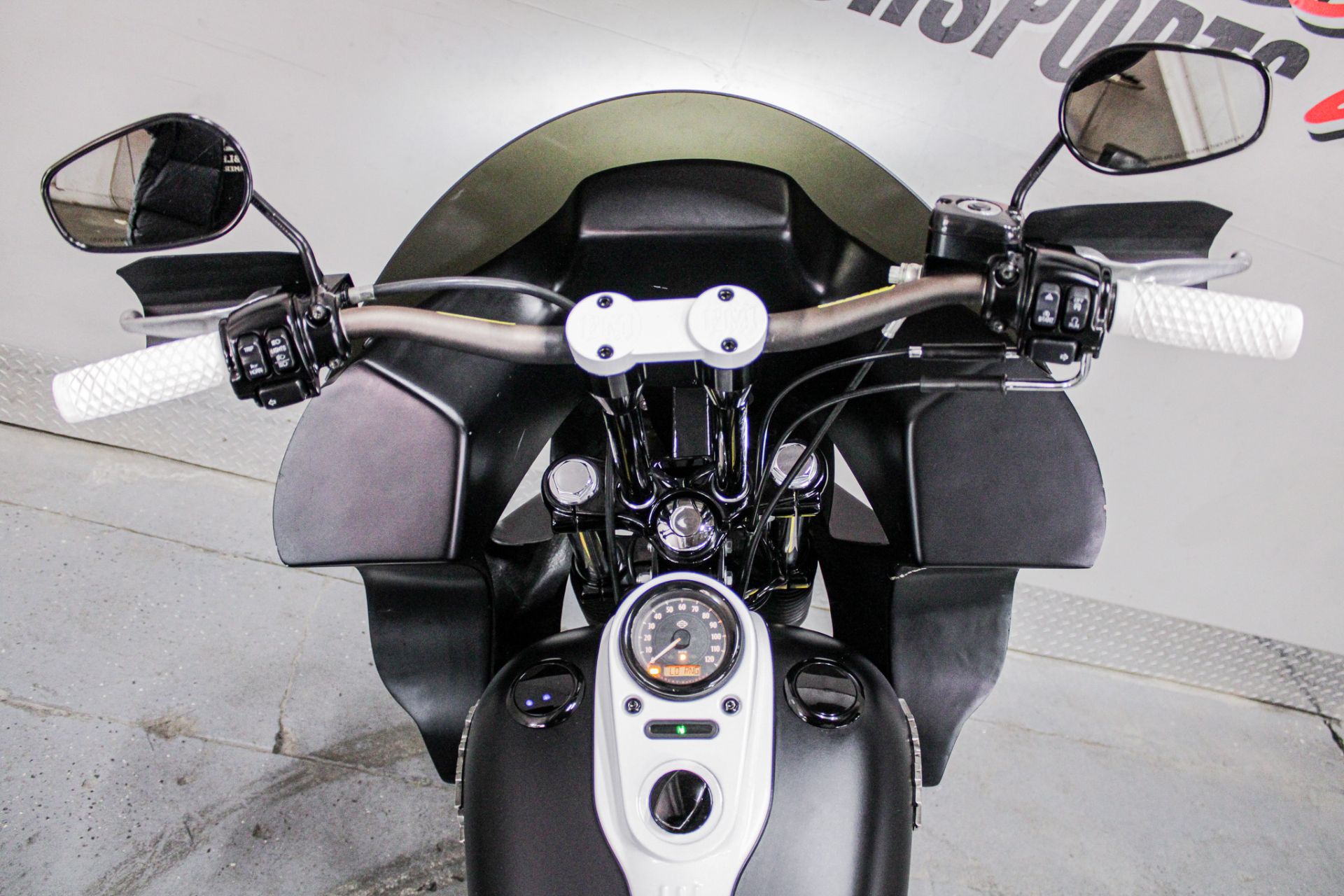 Dashboard - Photo 17