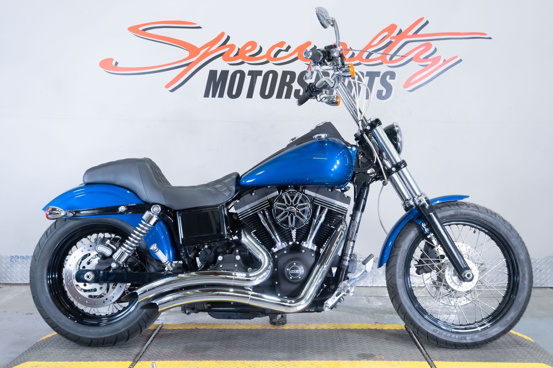 2015 Harley-Davidson Dyna Street Bob