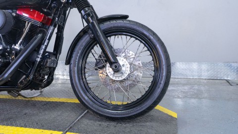 2015 Harley-Davidson Dyna Street Bob in Sacramento, California - Photo 9