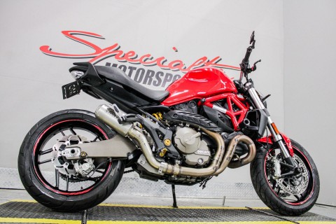 2015 Ducati Monster 821 in Sacramento, California - Photo 15