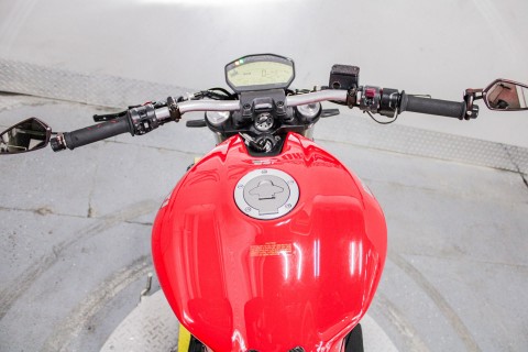 2015 Ducati Monster 821 in Sacramento, California - Photo 17