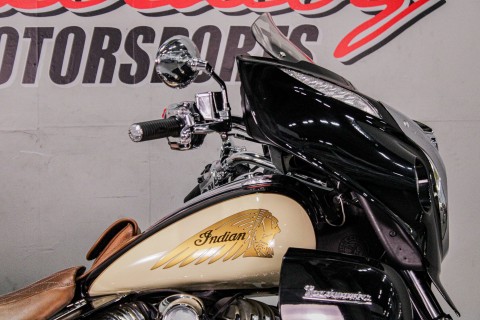 2015 Indian Motorcycle Roadmaster™ in Sacramento, California - Photo 2