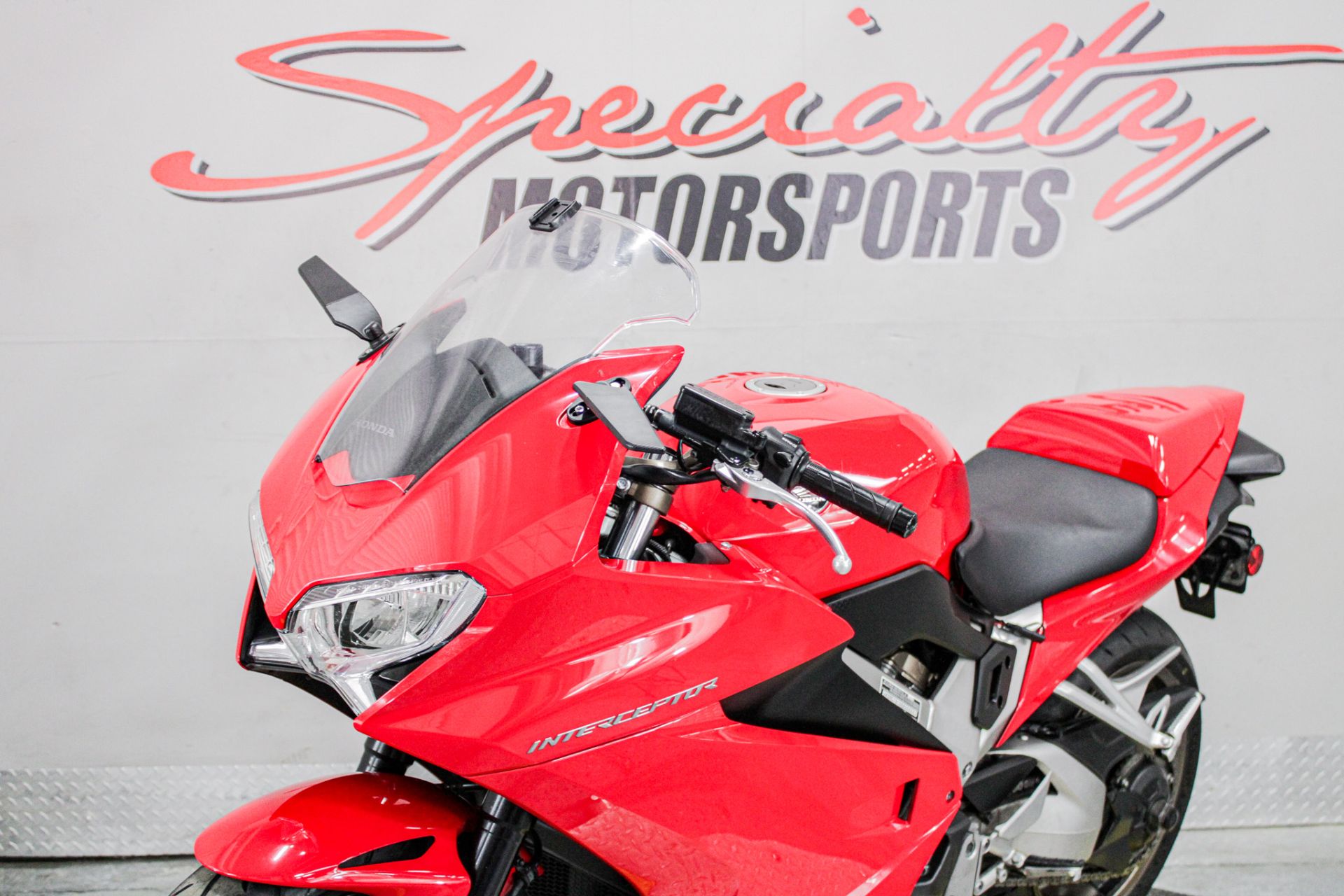 Front Left Zoomed In - Photo 11