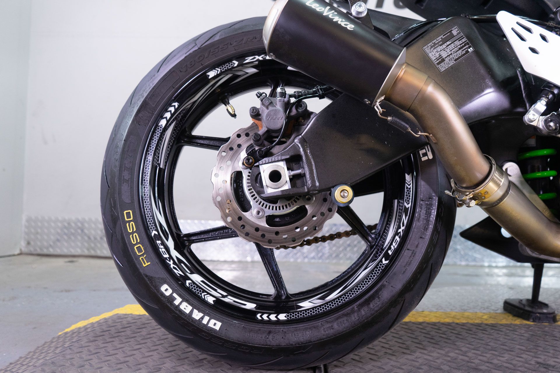 2021 Kawasaki Ninja ZX-6R ABS KRT Edition in Sacramento, California - Photo 8