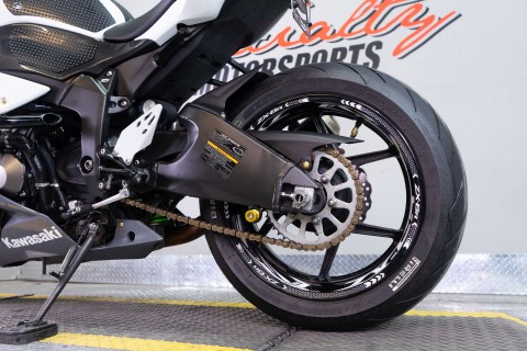 2021 Kawasaki Ninja ZX-6R ABS KRT Edition in Sacramento, California - Photo 12