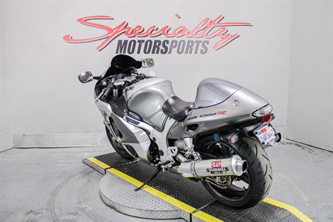 Rear Left Side Angle - Photo 7