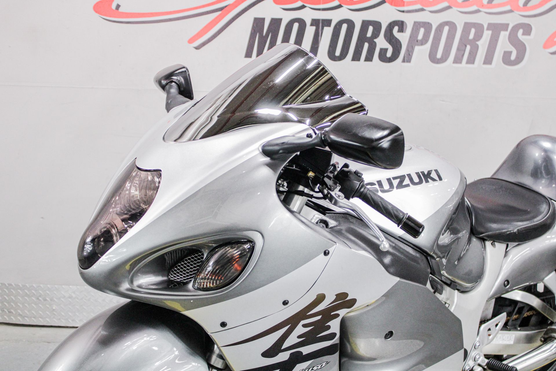 Front Left Zoomed In - Photo 10