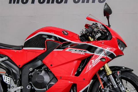 2018 Honda CBR600RR in Sacramento, California - Photo 2