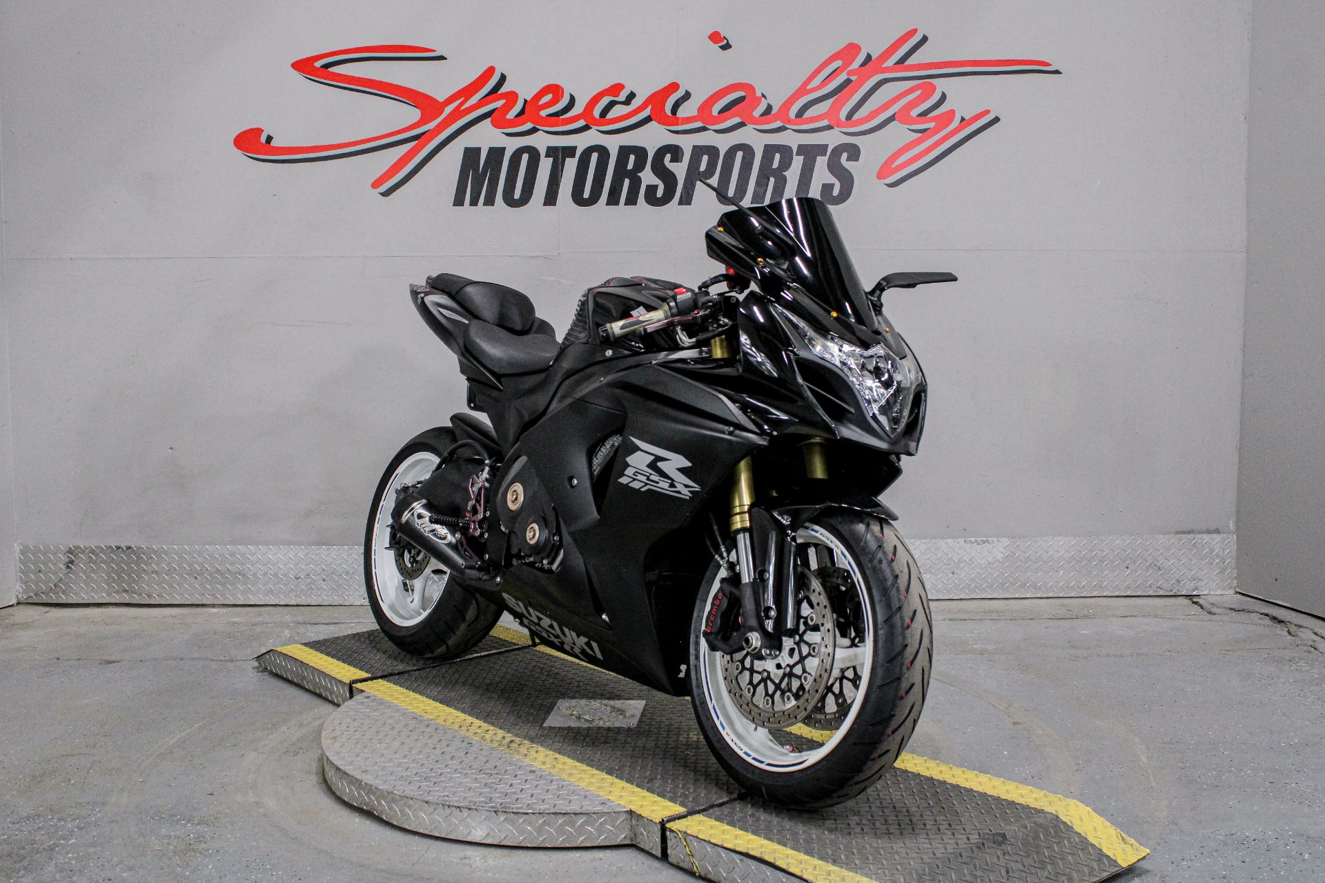 Used 2013 Suzuki GSX-R1000™ | Motorcycles in Sacramento CA