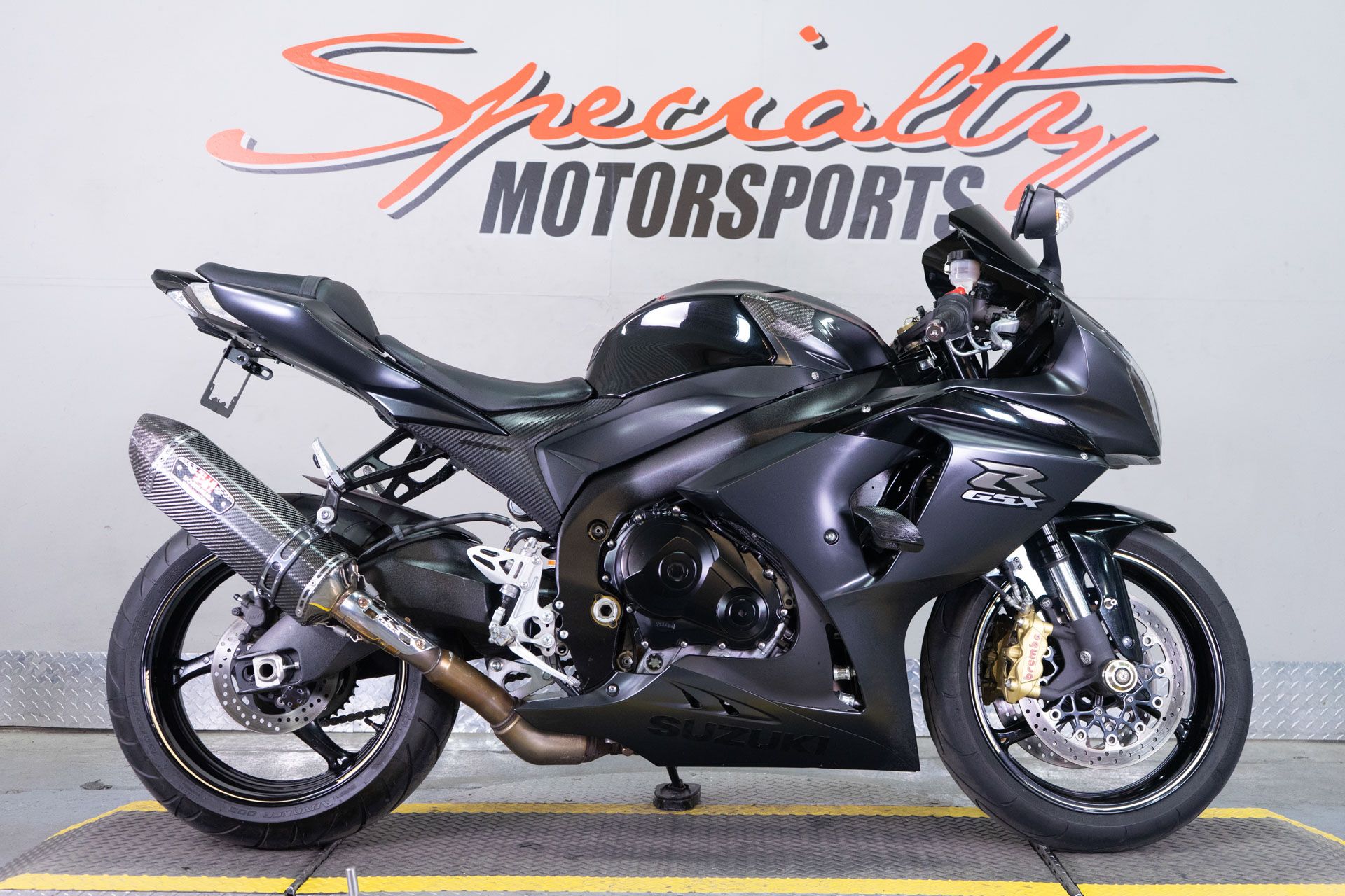 2013 Suzuki GSX-R1000™ in Sacramento, California - Photo 1