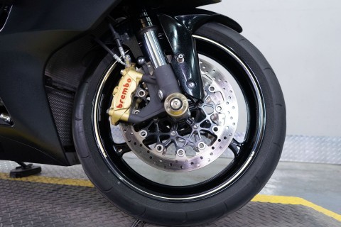 2013 Suzuki GSX-R1000™ in Sacramento, California - Photo 7