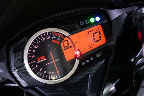 2013 Suzuki GSX-R1000™ in Sacramento, California - Photo 22