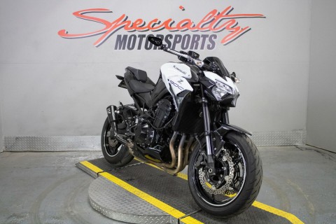 2022 Kawasaki Z900 ABS in Sacramento, California - Photo 13