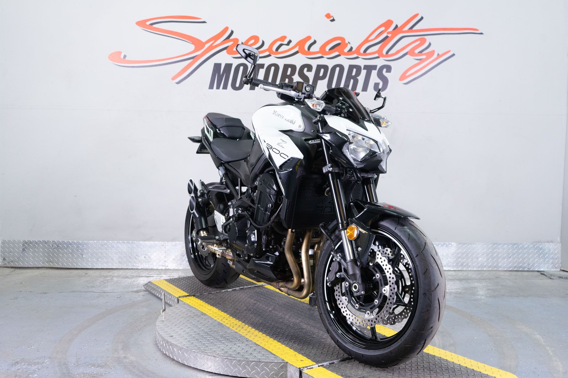 2022 Kawasaki Z900 ABS in Sacramento, California - Photo 2