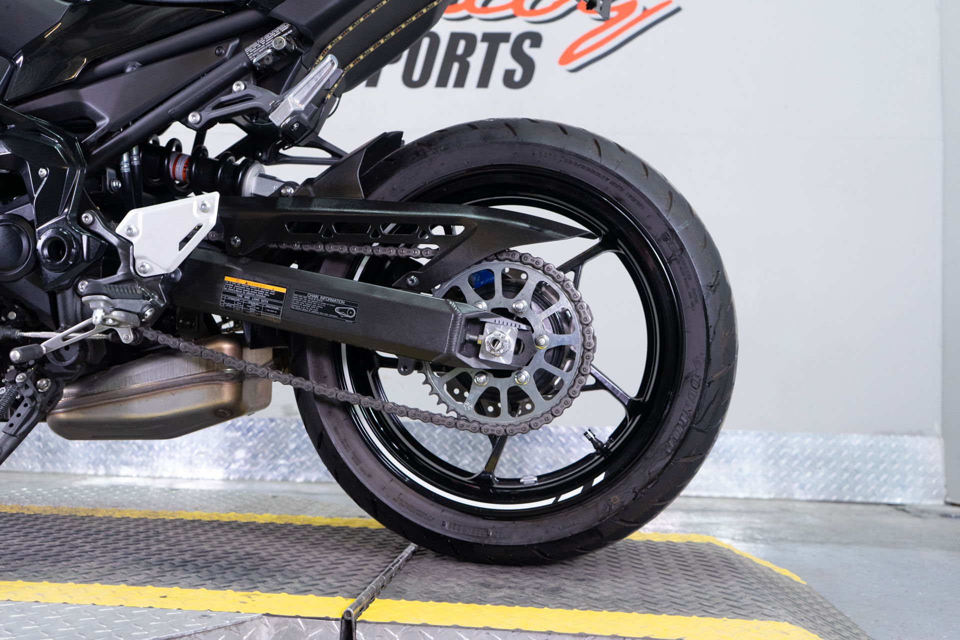 2022 Kawasaki Z900 ABS in Sacramento, California - Photo 11