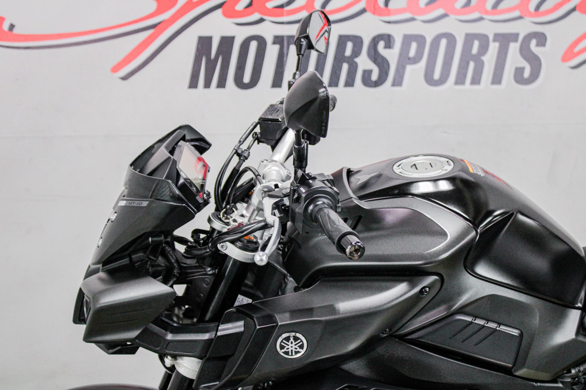 2021 Yamaha MT-10 in Sacramento, California - Photo 9