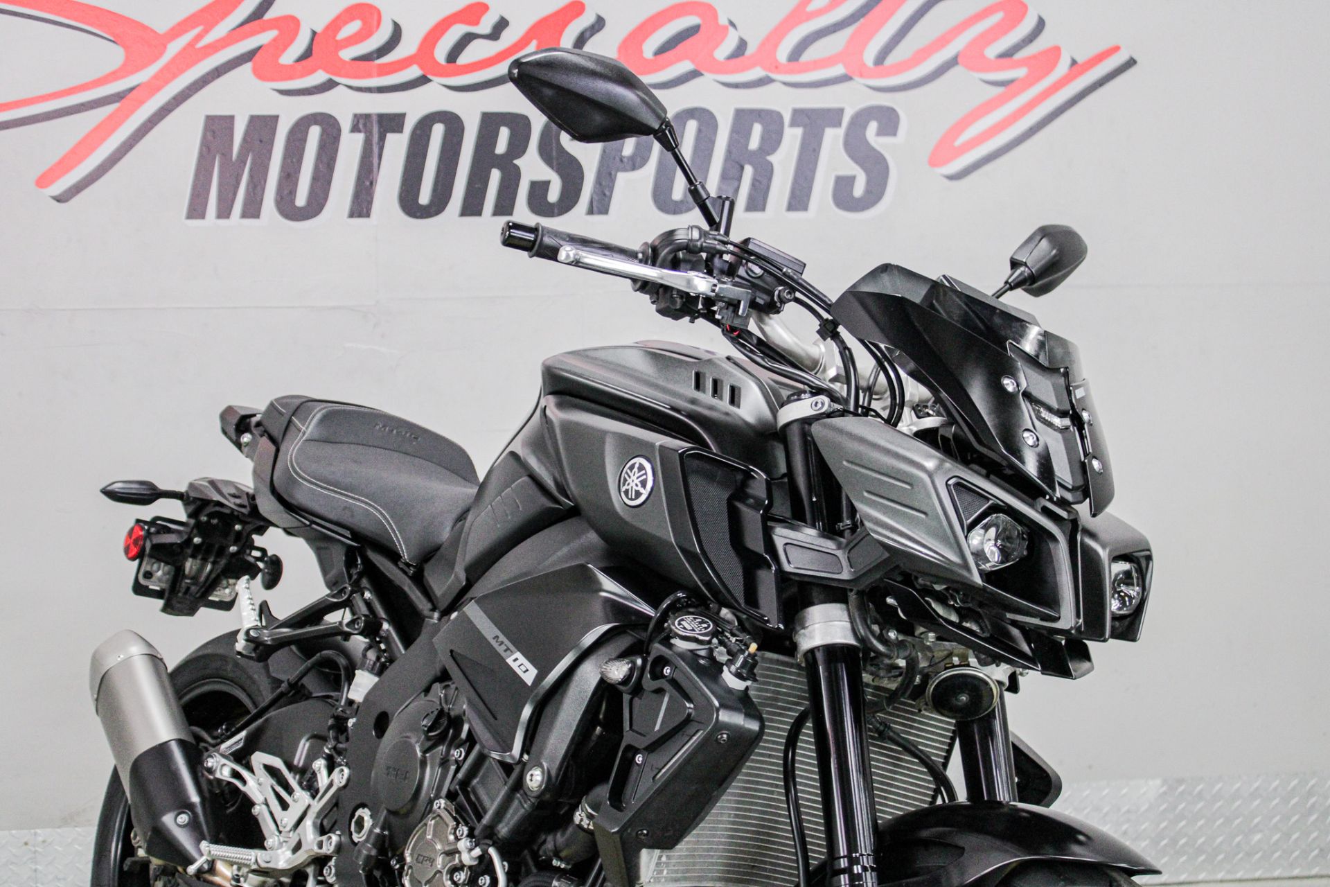 2021 Yamaha MT-10 in Sacramento, California - Photo 14