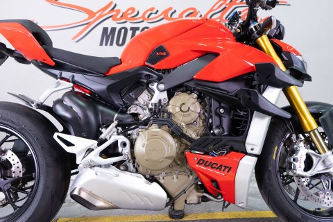 2021 Ducati Streetfighter V4 S in Sacramento, California - Photo 9