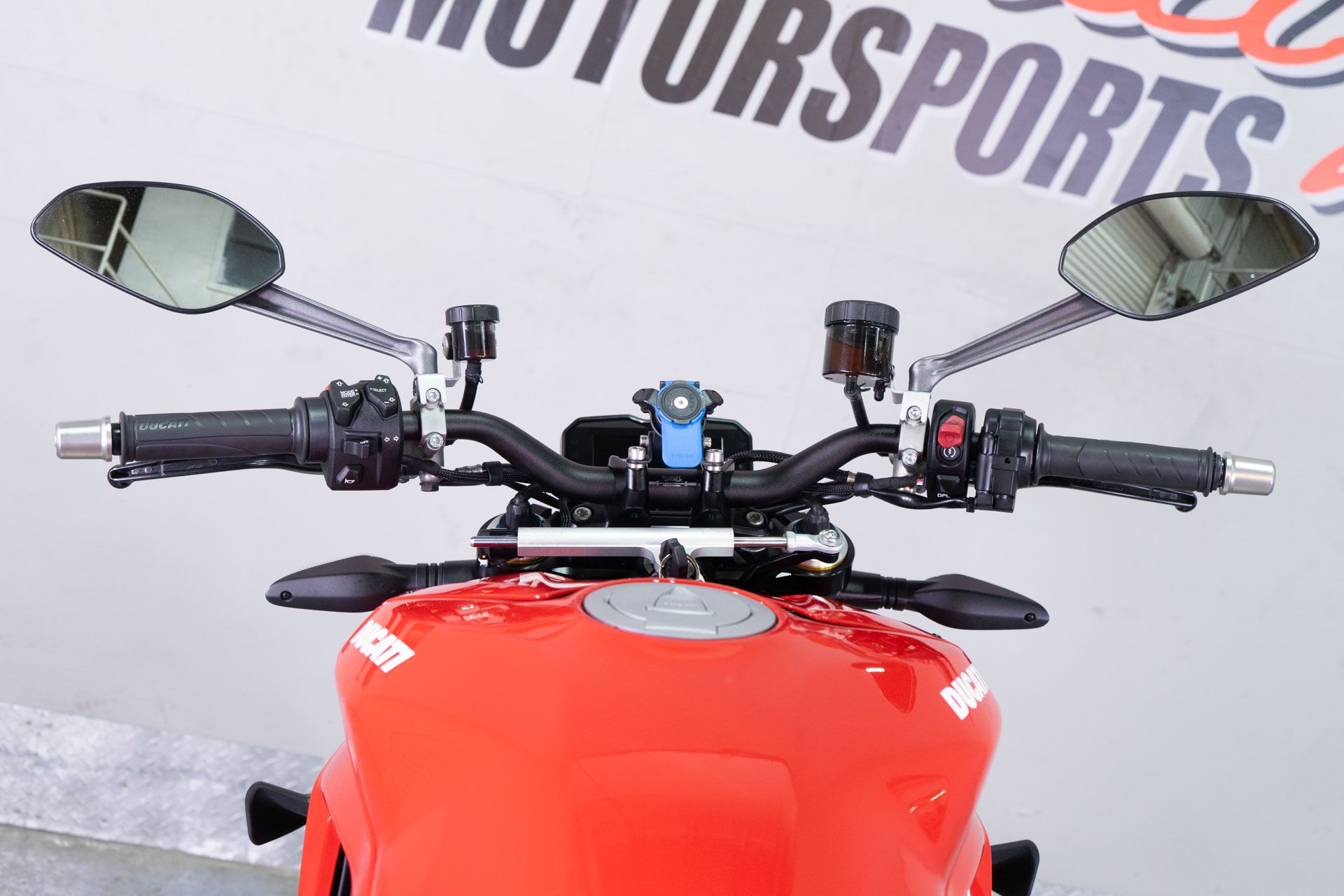 2021 Ducati Streetfighter V4 S in Sacramento, California - Photo 15