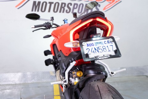 2021 Ducati Streetfighter V4 S in Sacramento, California - Photo 16