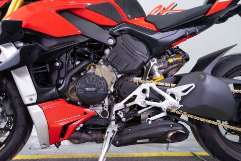 2021 Ducati Streetfighter V4 S in Sacramento, California - Photo 12