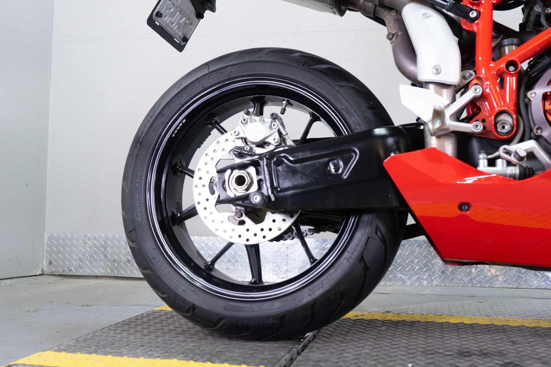 2005 Ducati 749S in Sacramento, California - Photo 9