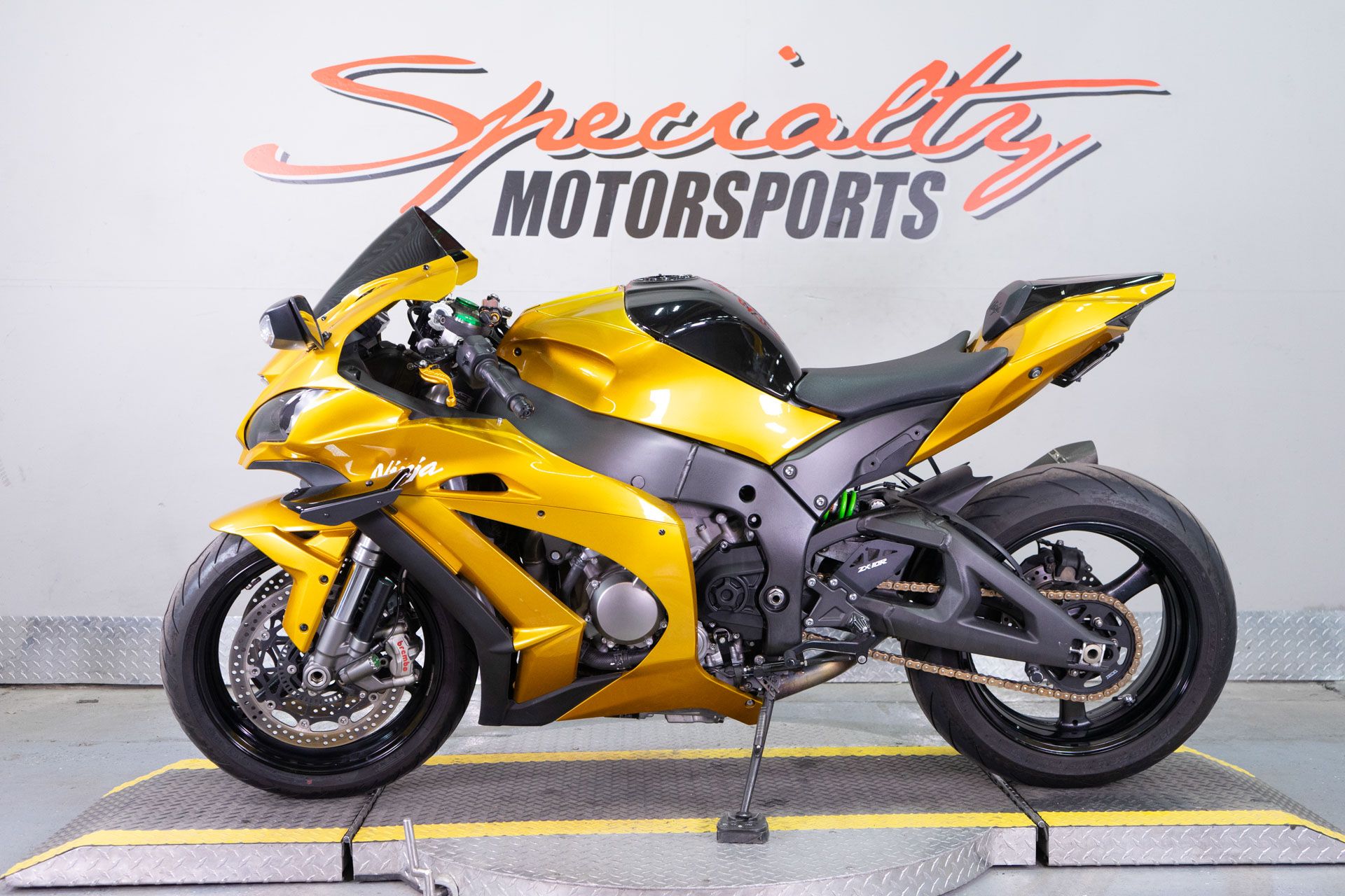 2016 Kawasaki Ninja ZX-10R in Sacramento, California - Photo 4