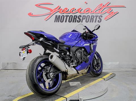 2020 Yamaha YZF-R1 in Sacramento, California - Photo 5
