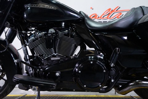 2018 Harley-Davidson Street Glide® Special in Sacramento, California - Photo 13