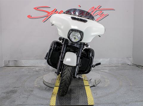 2018 Harley-Davidson Street Glide® Special in Sacramento, California - Photo 12