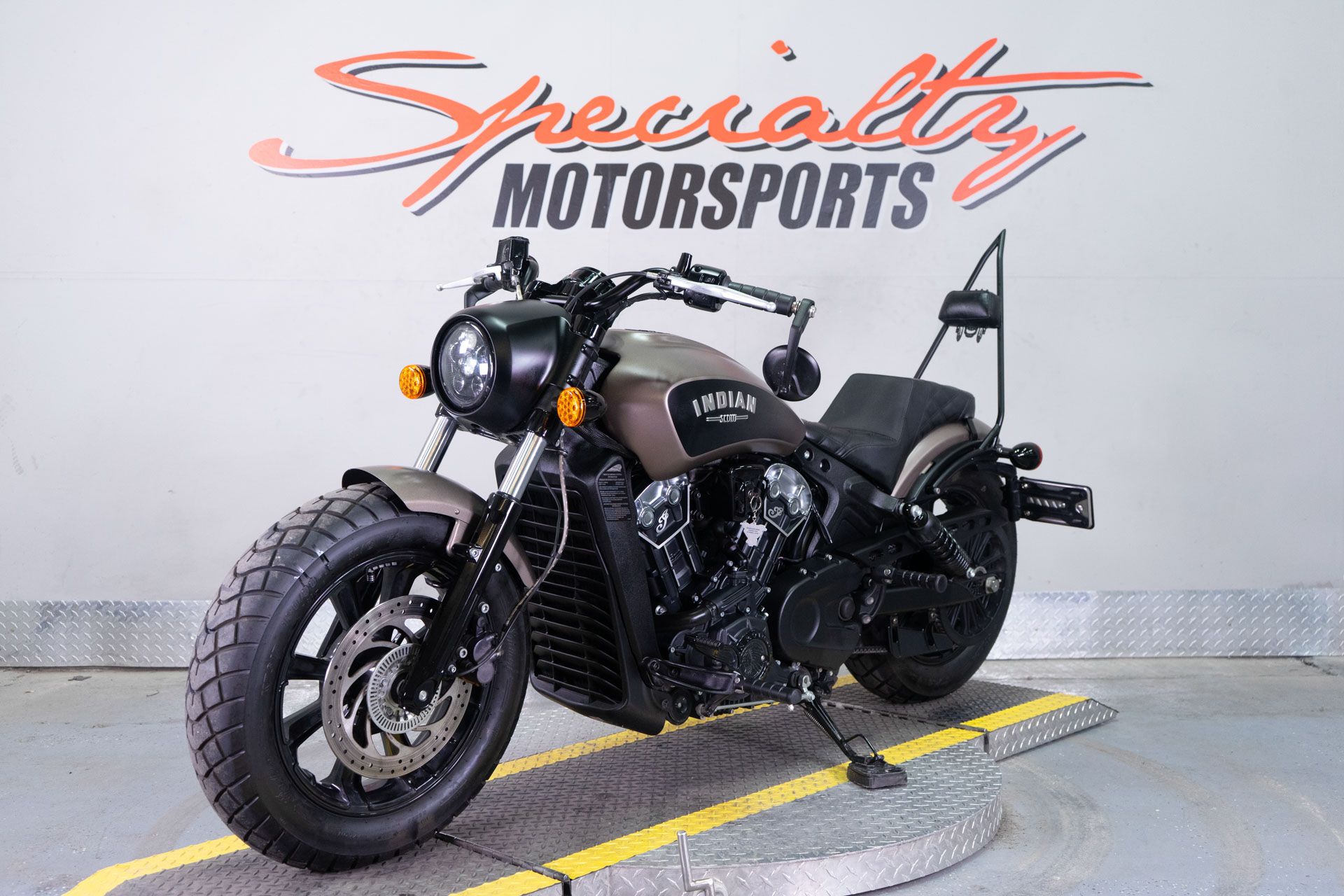 2019 Indian Motorcycle Scout® Bobber ABS in Sacramento, California - Photo 3