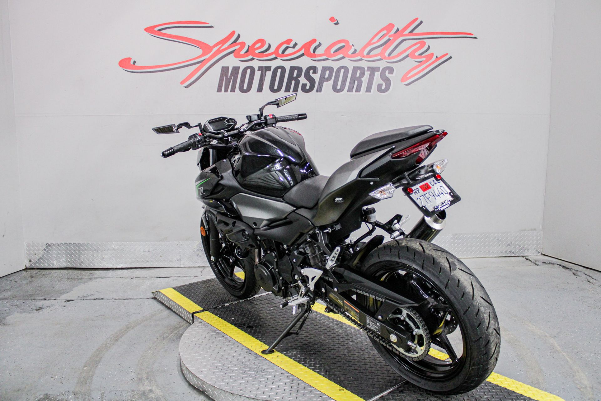 2025 Kawasaki Z500 ABS in Sacramento, California - Photo 7