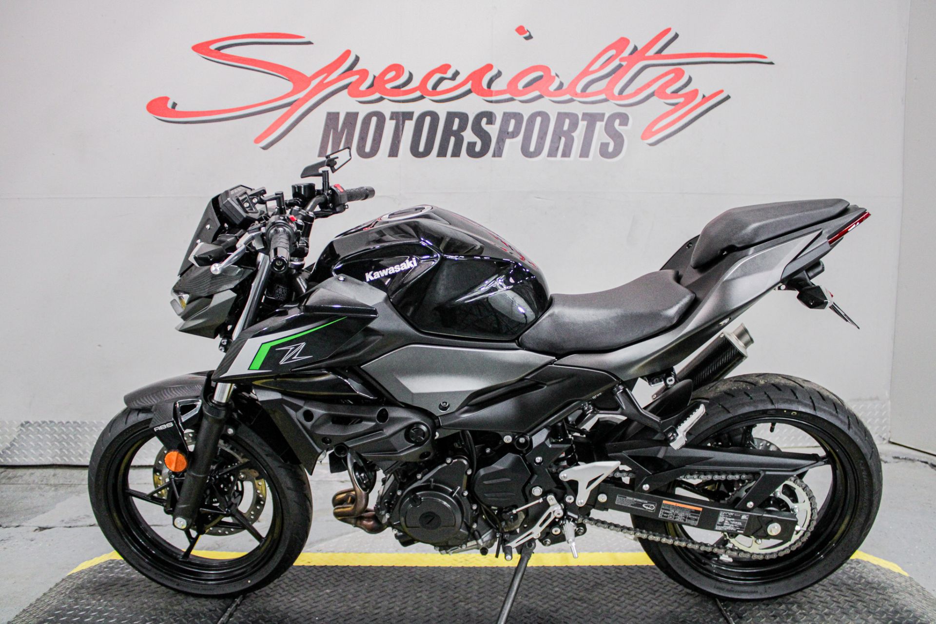 2025 Kawasaki Z500 ABS in Sacramento, California - Photo 8